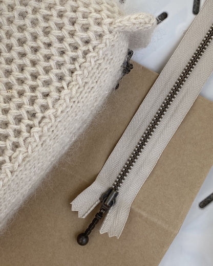 PetiteKnit užtrauktukas 28cm