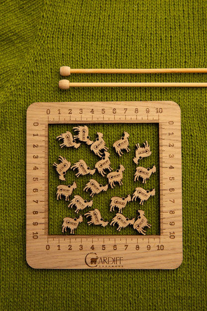 Cardiff kvadratinė liniuotė 10x10cm