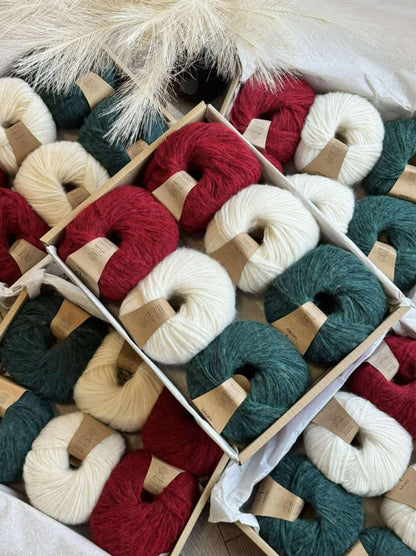 Siūlų dėžutė - Gruodis 2025