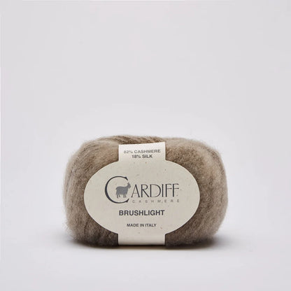 Cardiff Brushlight mezgimo siūlai 25g (kašmyras, šilkas)
