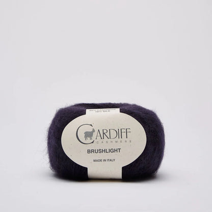 Cardiff Brushlight mezgimo siūlai 25g (kašmyras, šilkas)