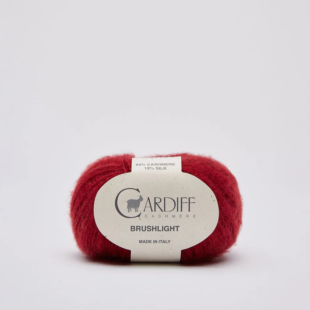 Cardiff Brushlight mezgimo siūlai 25g (kašmyras, šilkas)