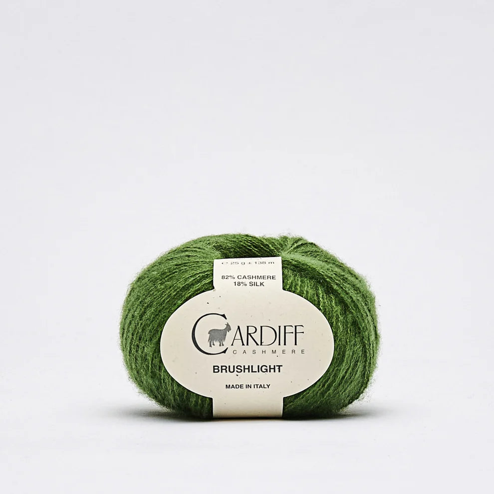 Cardiff Brushlight mezgimo siūlai 25g (kašmyras, šilkas)