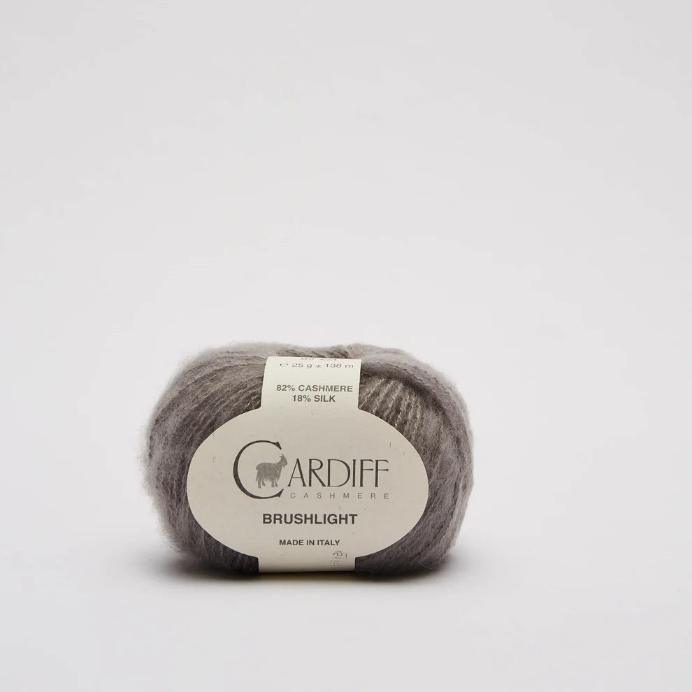 Cardiff Brushlight mezgimo siūlai 25g (kašmyras, šilkas)