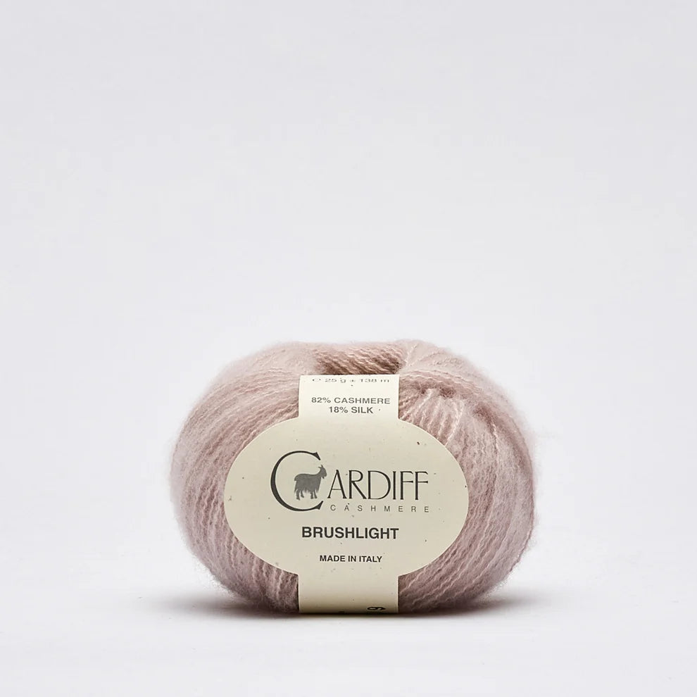 Cardiff Brushlight mezgimo siūlai 25g (kašmyras, šilkas)