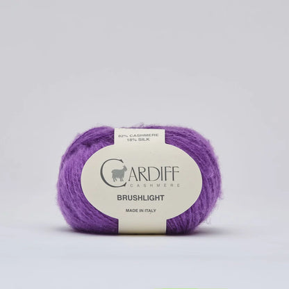 Cardiff Brushlight mezgimo siūlai 25g (kašmyras, šilkas)