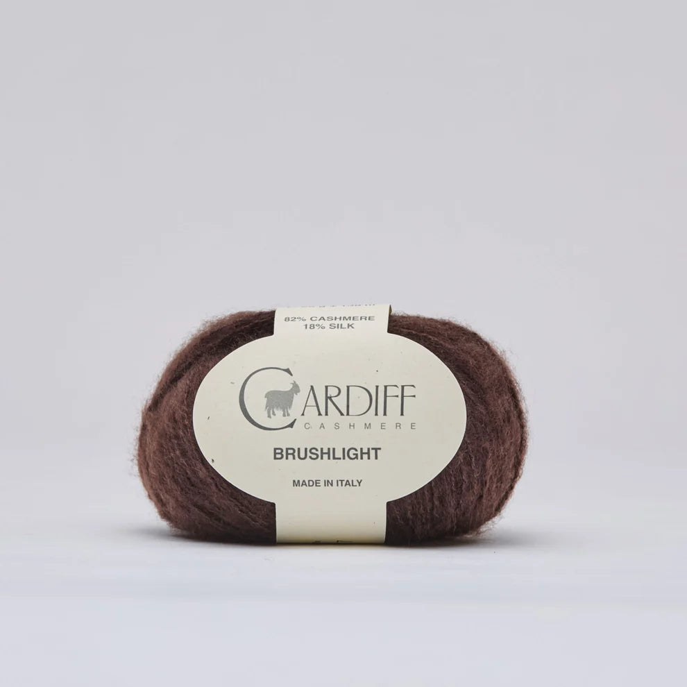 Cardiff Brushlight mezgimo siūlai 25g (kašmyras, šilkas)