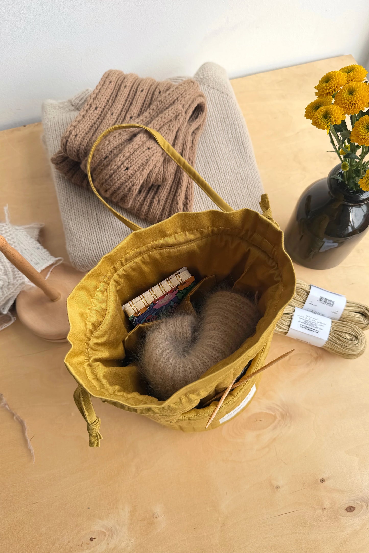3.14 Honey Project Bag (Mezgėjos krepšys)