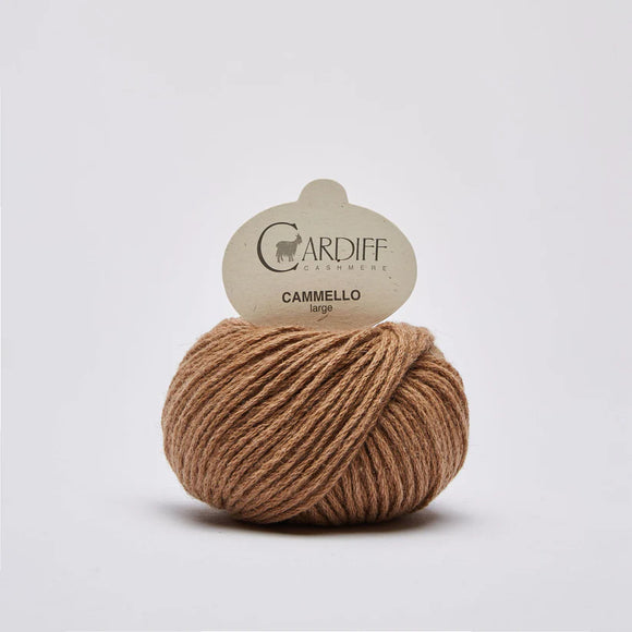 Cardiff Cammello Large mezgimo siūlai 25g (kupranugario vilna)