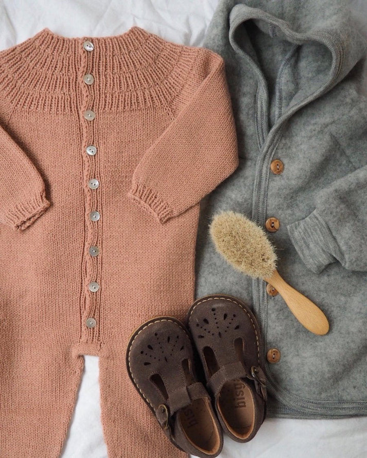 PetiteKnit Anker's Onesie - Schema