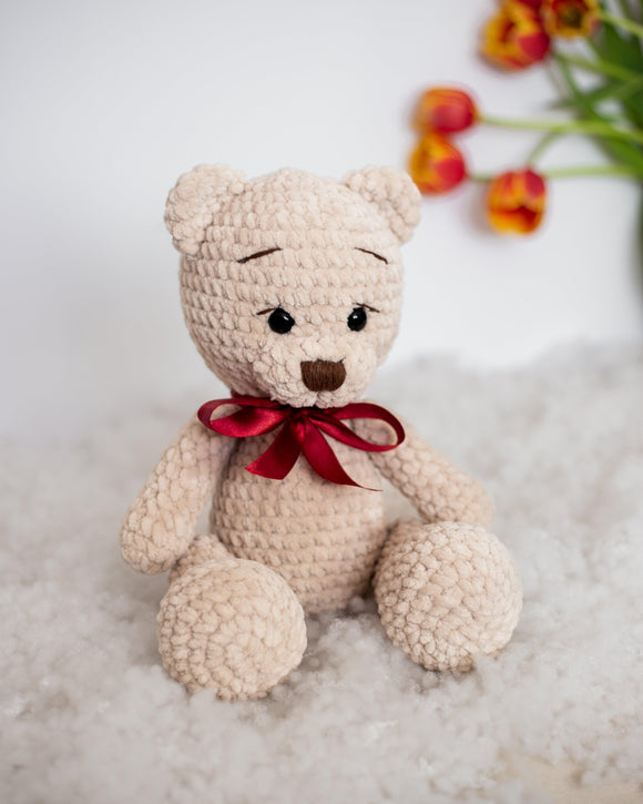 Rankų darbo pliušinis meškiukas 35cm (Šviesiai ruda) - Pasaulio Siūlai