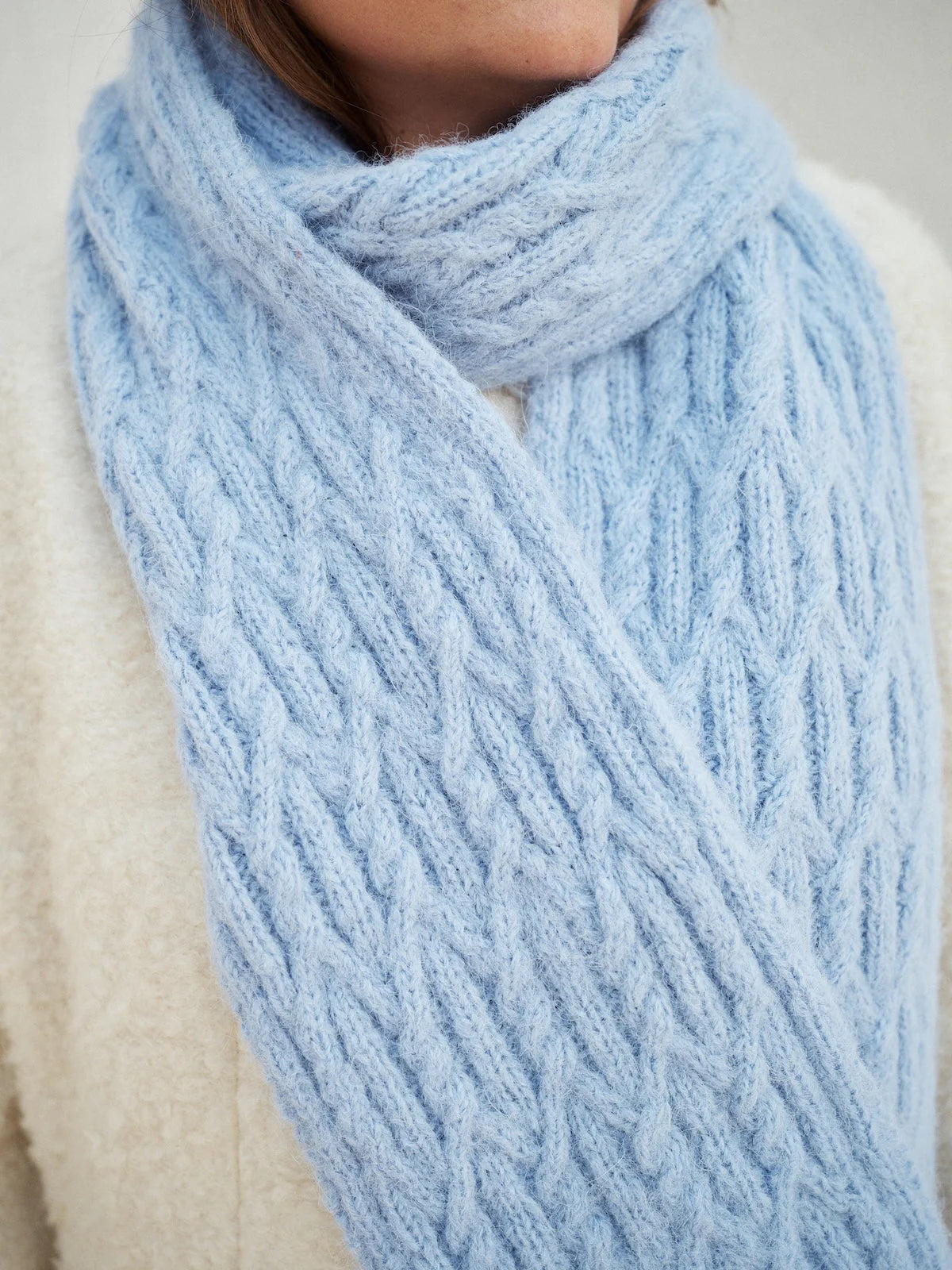 Laine knyga "Foundations: 20 Knitted Accessories" - Sari Nordlund