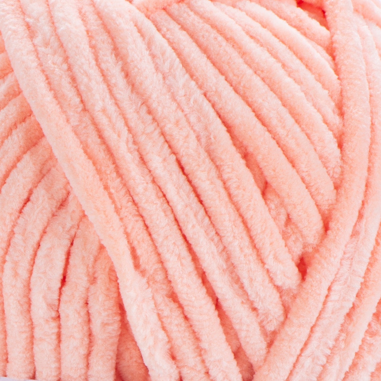 YarnArt Dolce siūlai 100g (pliušas)