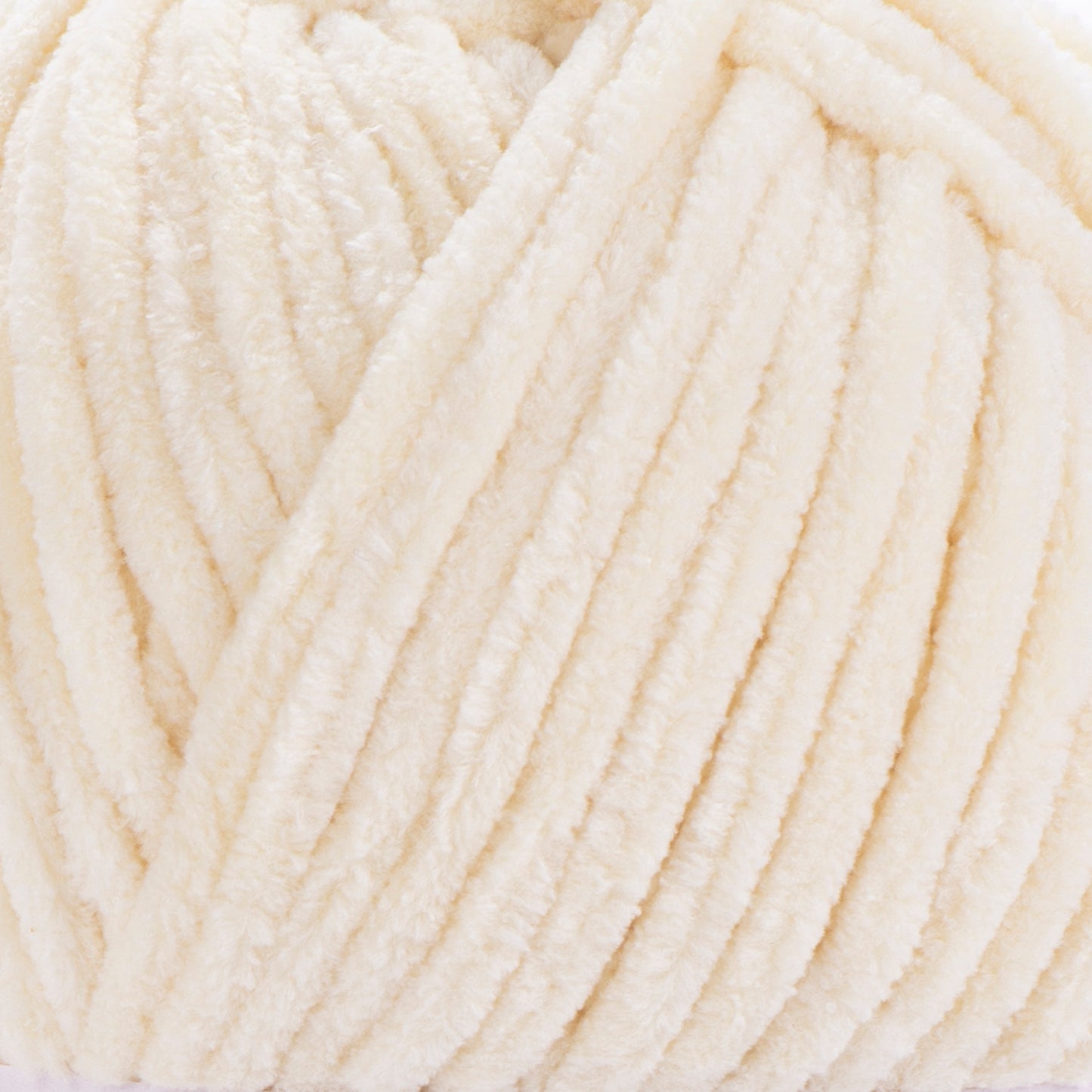 YarnArt Dolce siūlai 100g (pliušas)