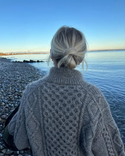 PetiteKnit Dagmar Zipper Sweater - Schema