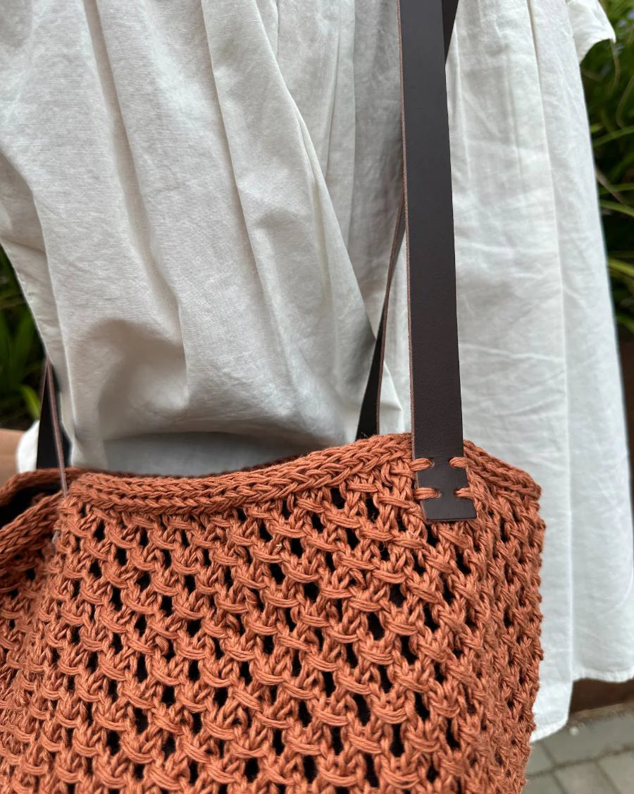 PetiteKnit odinės rankenos "French Market" rankinei