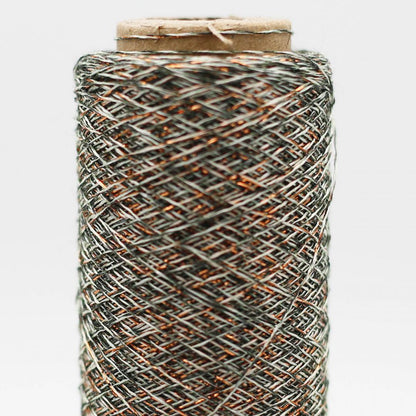 Kremke Stellaris 25g (viskozė, poliesteris, metalizuotas pluoštas)