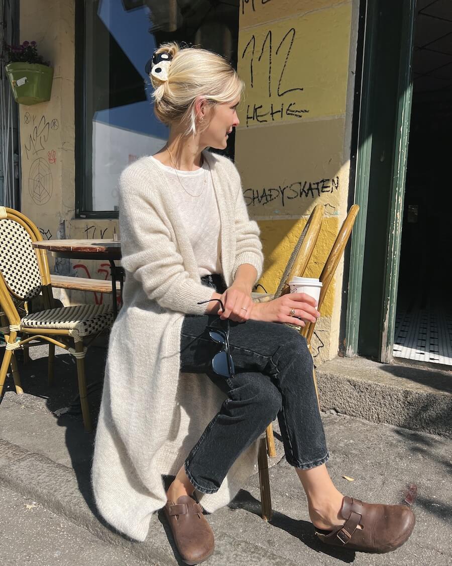 PetiteKnit No Frills Cardigan - Schema