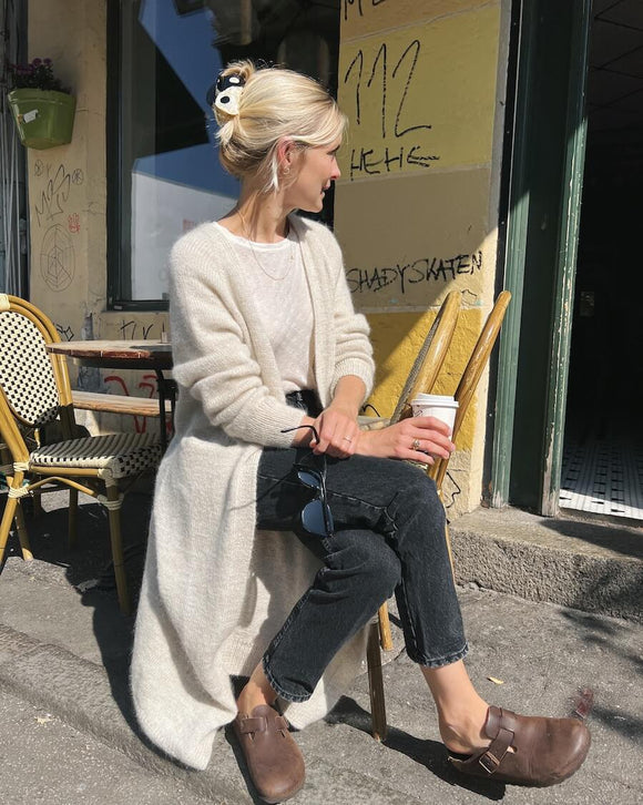 PetiteKnit No Frills Cardigan - Schema