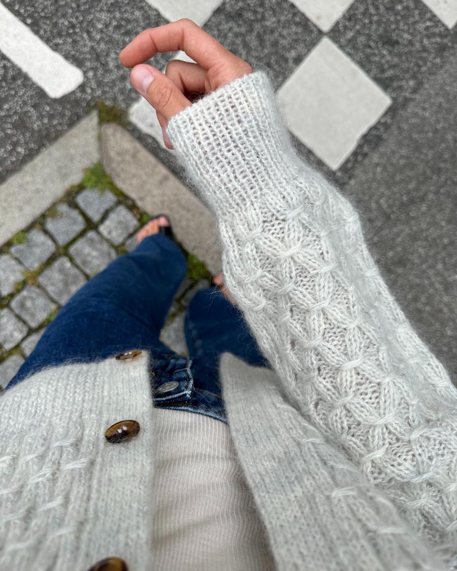 PetiteKnit Jenny Jacket V-neck - Schema