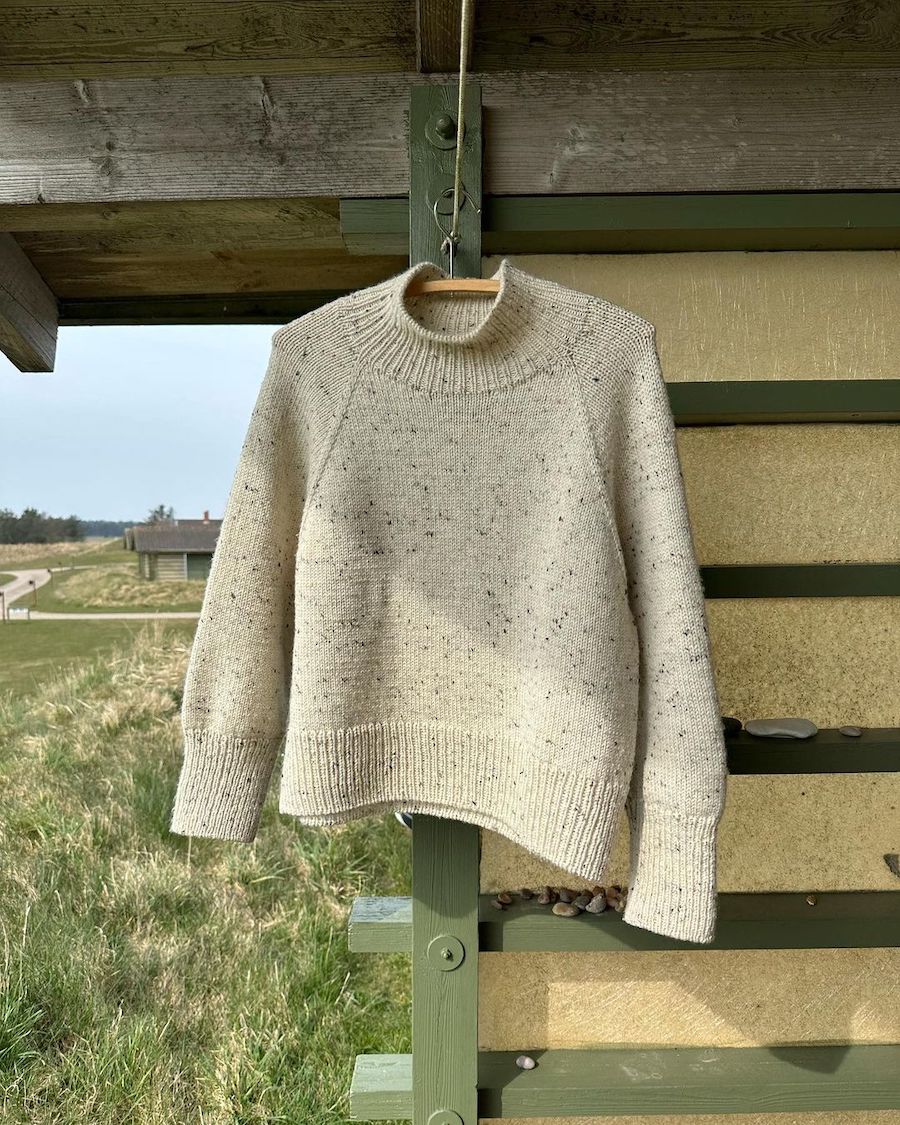 PetiteKnit Louvre Sweater - Schema