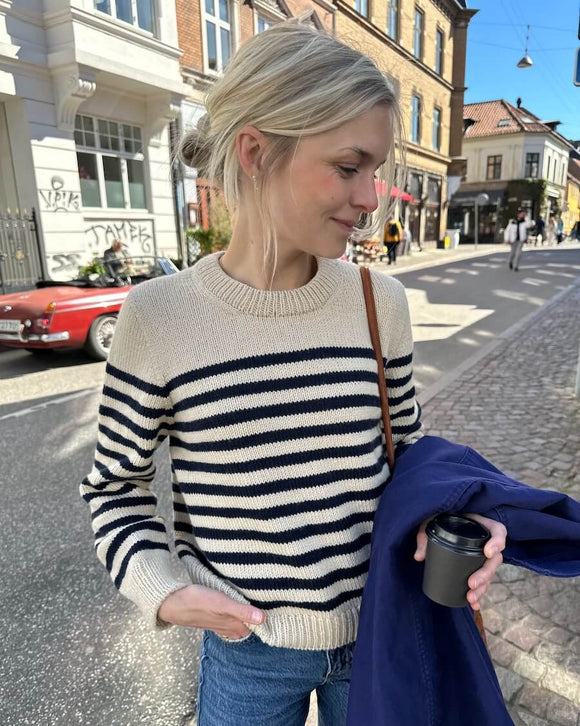 PetiteKnit Lyon Sweater - Schema