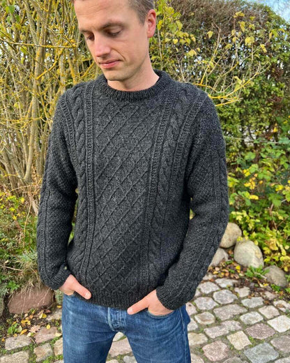 PetiteKnit Moby Sweater Man - Schema