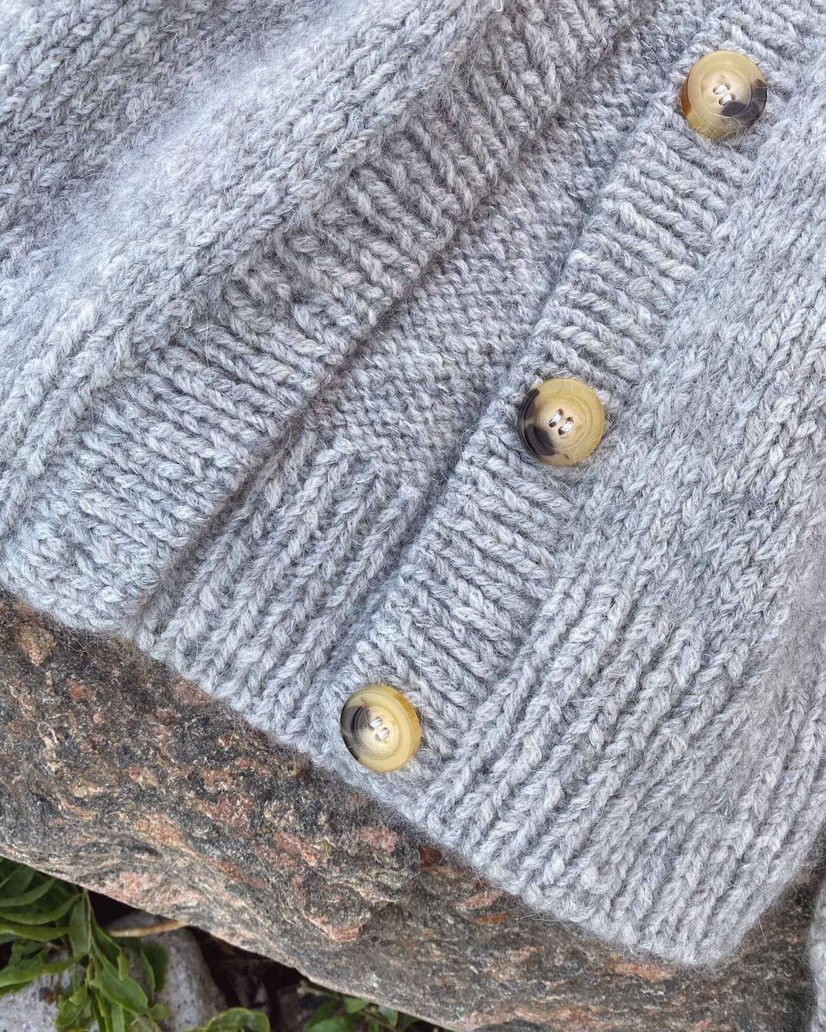 PetiteKnit Novice Cardigan (Chunky Edition) - Schema