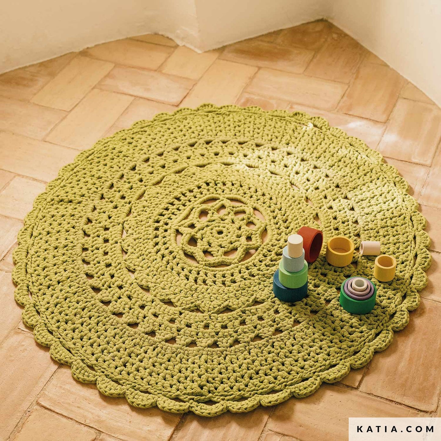 Katia žurnalas "HOME" Nr. 4