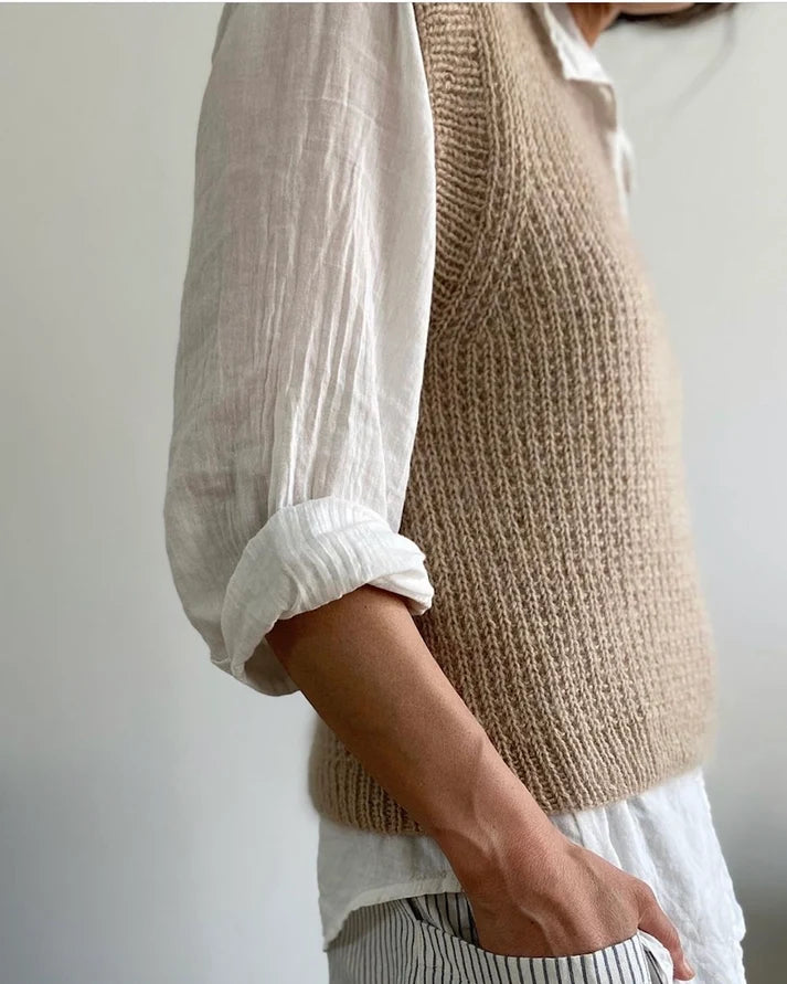 PetiteKnit Friday Slipover V-neck - Schema